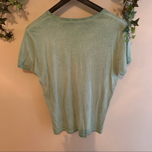 Lufian Men’s V-Neck T-Shirt - Picture 4 of 4